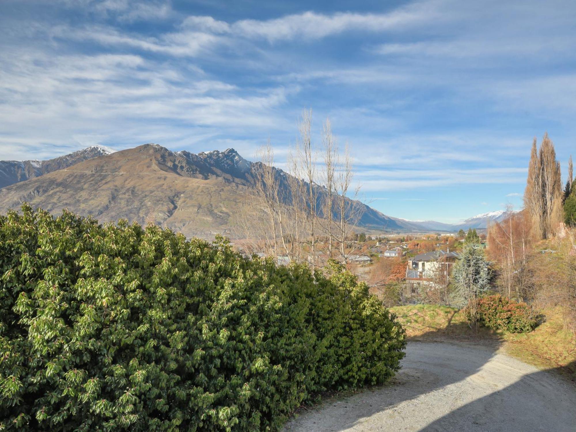 Lindmore Retreat & Spa - Luxury Family Home - Queenstown Exterior photo